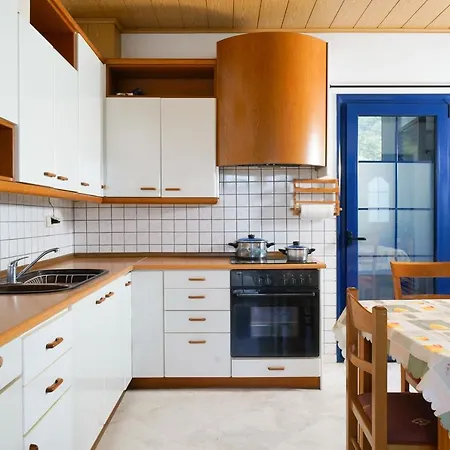 Coastal Charm Villa *